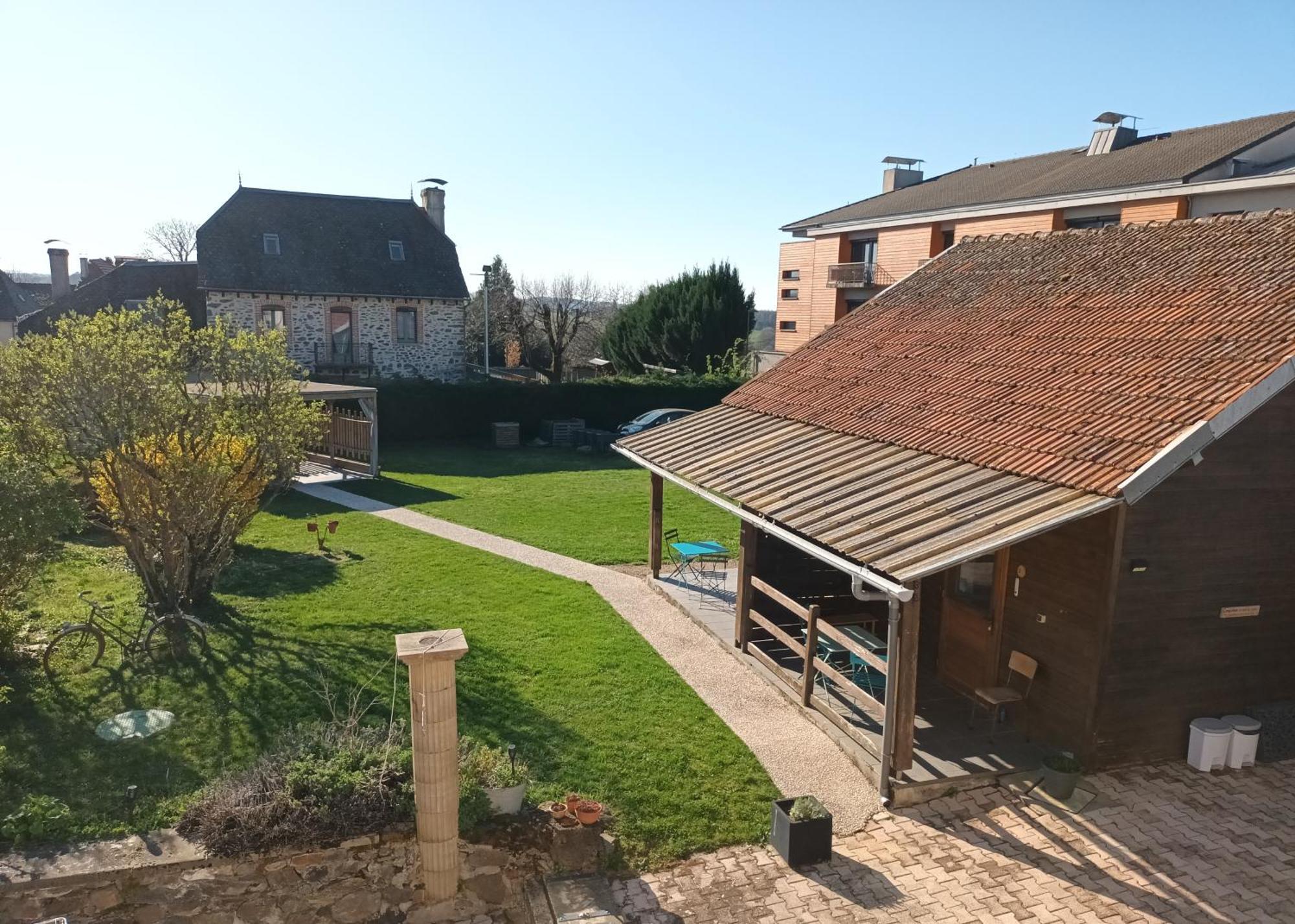 Le Miraillet, gîte Saint-Illide Extérieur photo